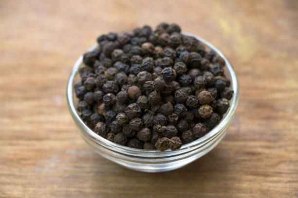 Black pepper for pimples