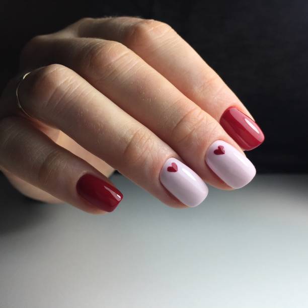 red nail art design