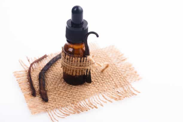 vanilla essential oil skin benefits
