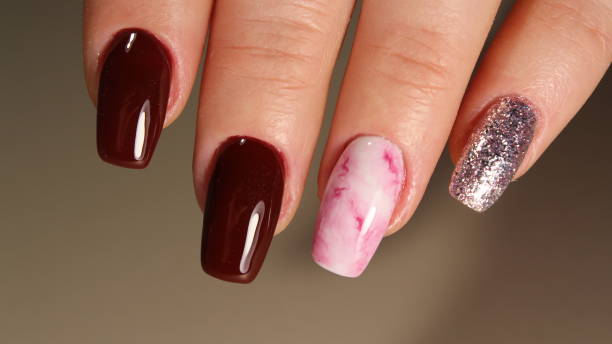 burgundy nail designs