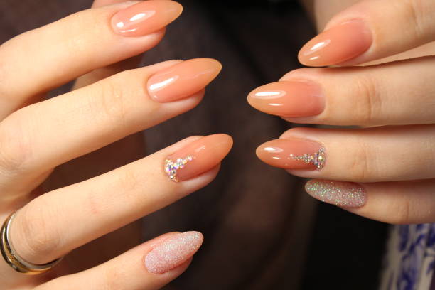 nude nails