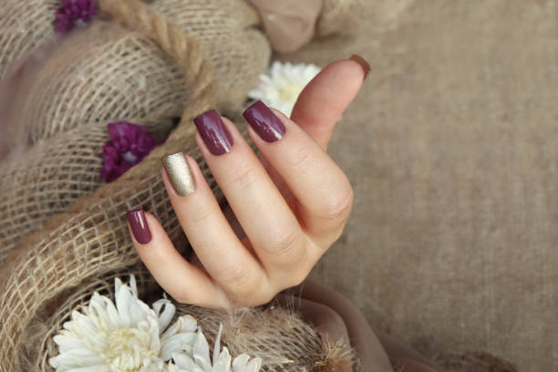 burgundy nail art