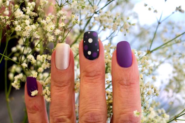 purple nail art