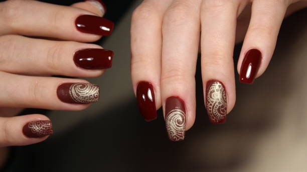 nails with taupe color dress