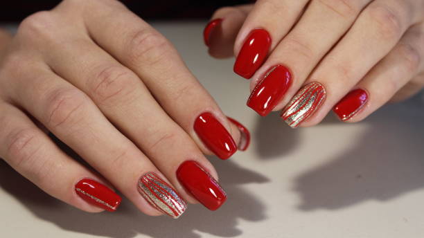 red nail