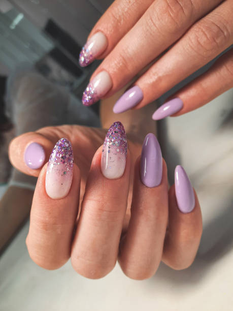 taupe outfit nails