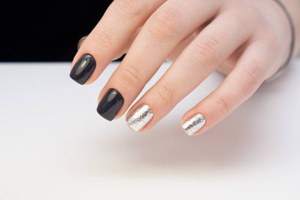 what nails with taupe dress