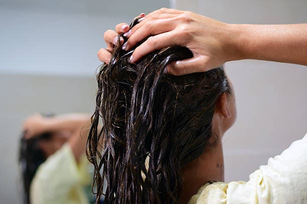 How to use murumuru butter for hair overnight