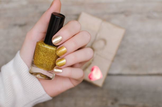 golden nail art