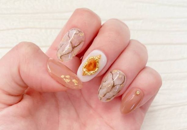 21st birthday nail art