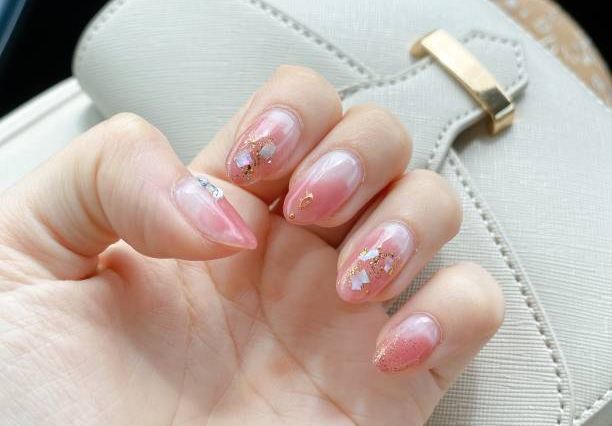 21st birthday nails 