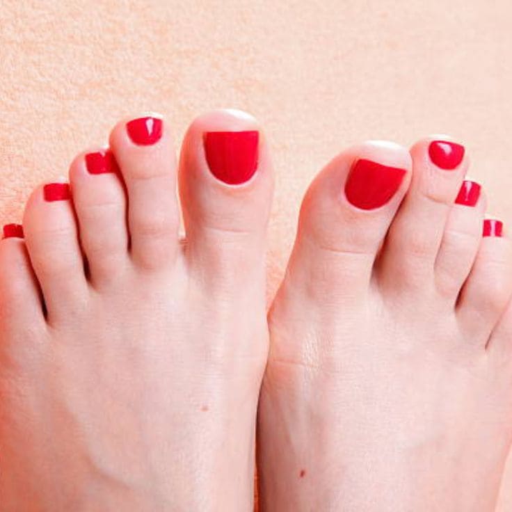 Best toe nail colors for fair skin
