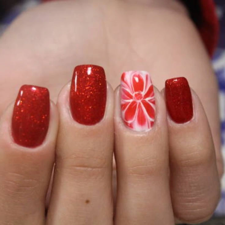 Red anniversary nails