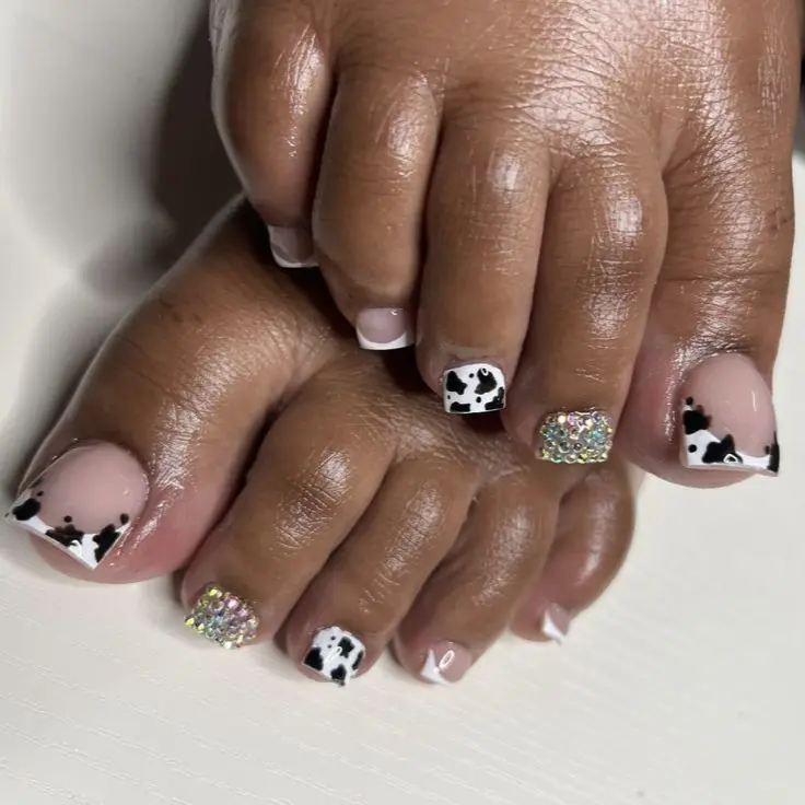 Summer toenail ideas for dark skin
