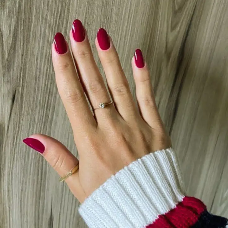 Best fall nail colors for fair skin