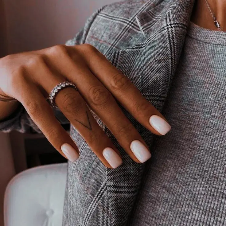 winter nails for dark skin