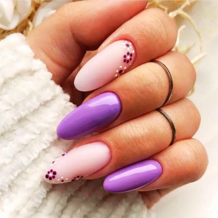 polka dot nails