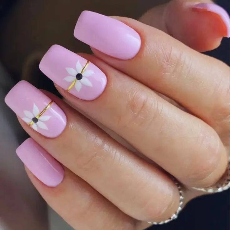Flower nails