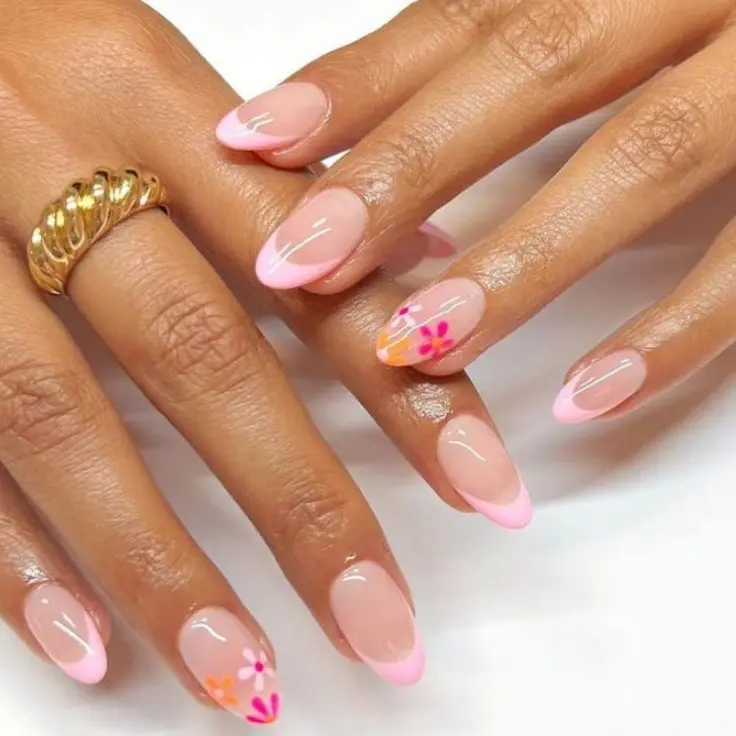 minimalist nails