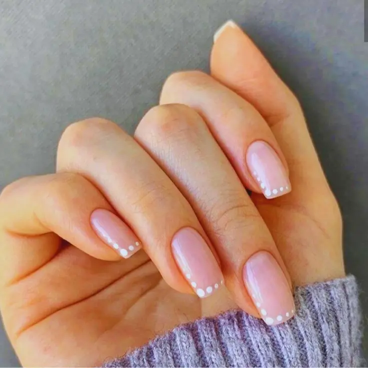polka dot tips nails