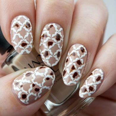 Tablecloth Thanksgiving nails