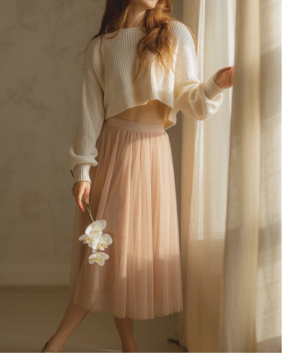 minimalist outfit ideas for women