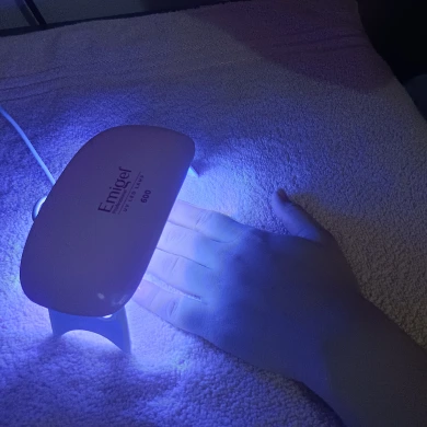 how to do salon like gel nails at home