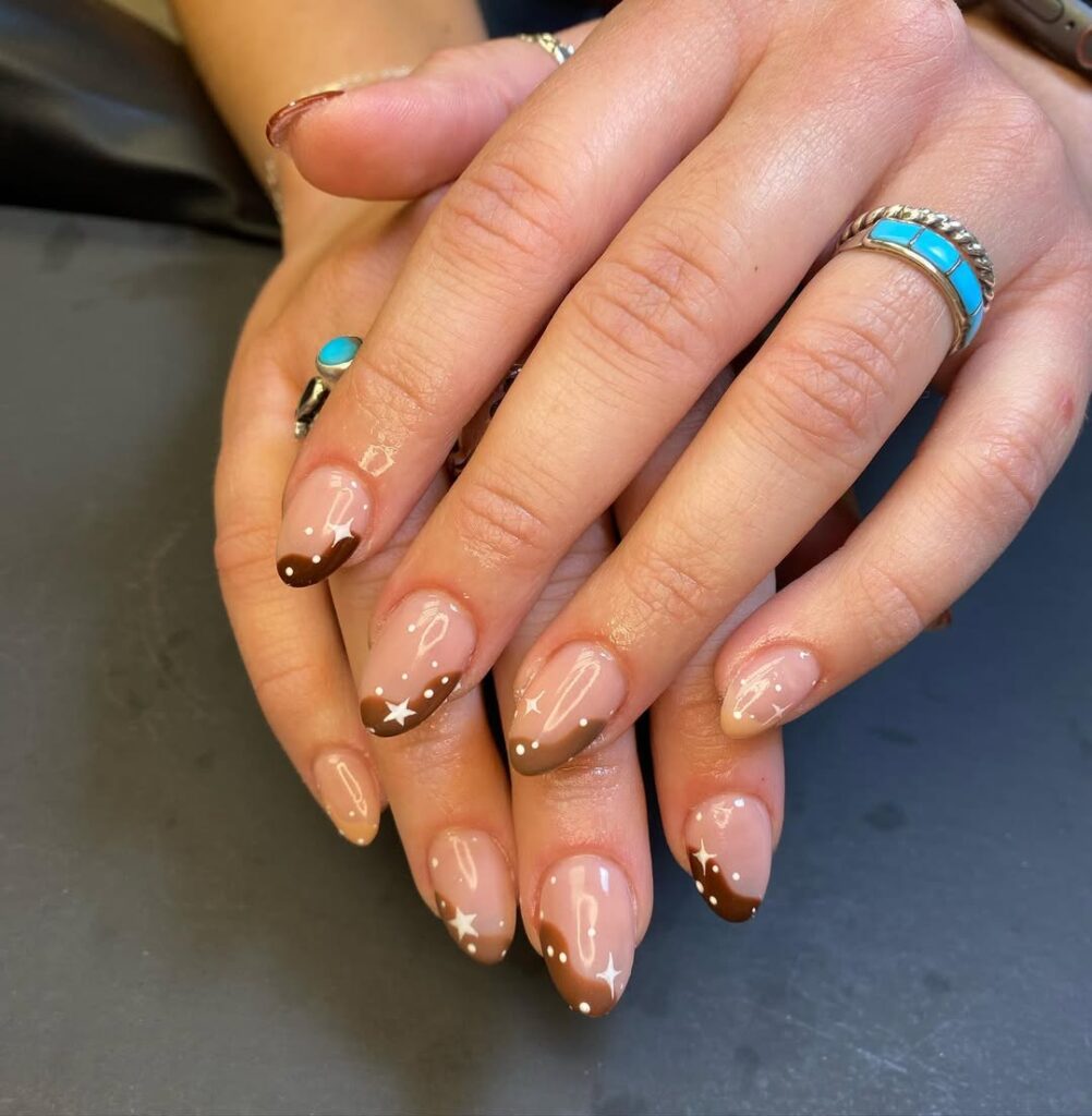 easy brown nails.