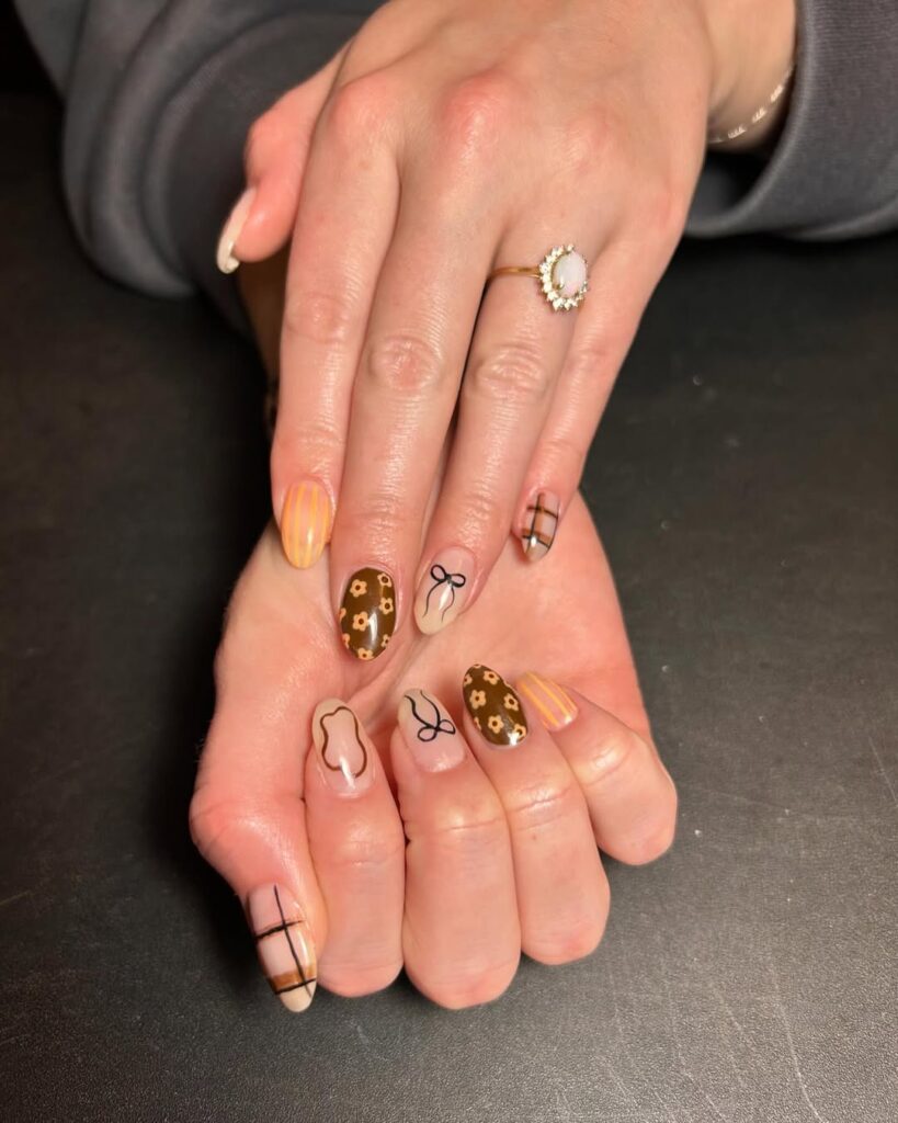 cute and cozy fall nails
