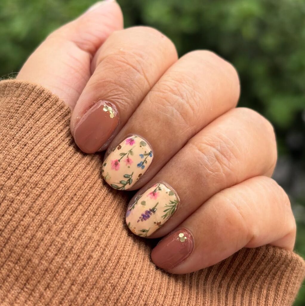 flower nails