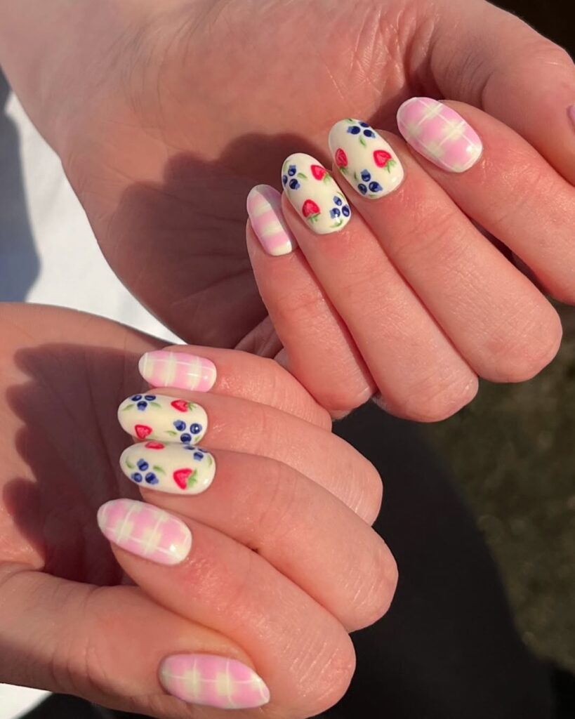 picnic nails