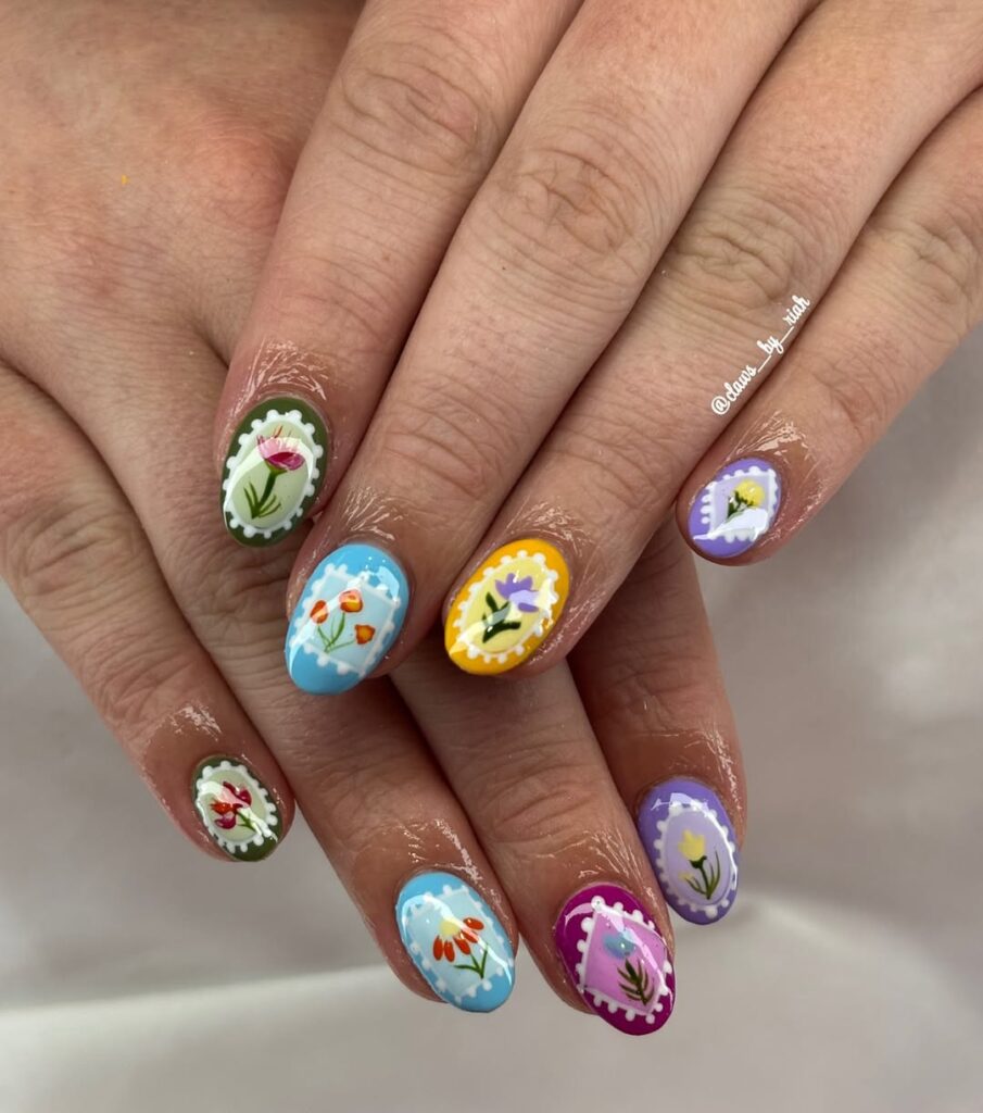 floral nails.