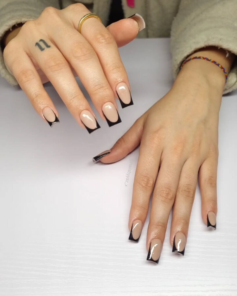 subtle nails
