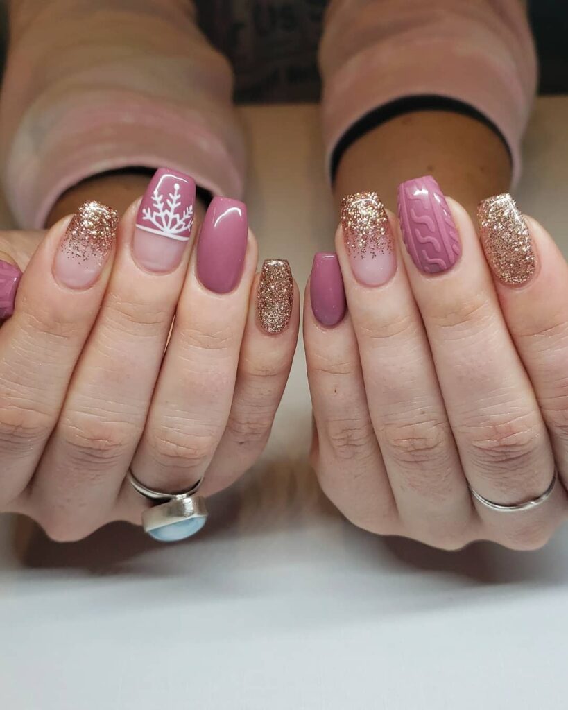 Easy winter nails.