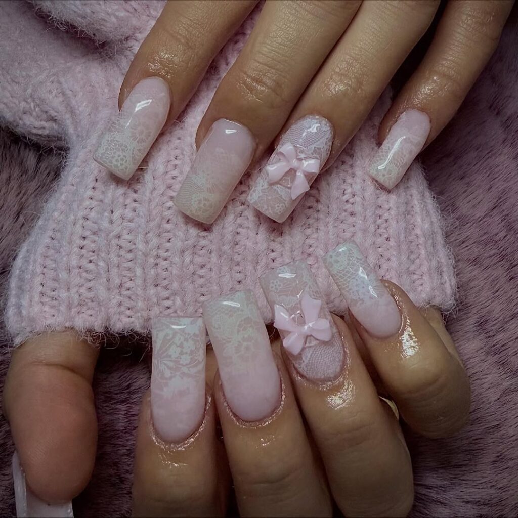 bow tie lace nails.