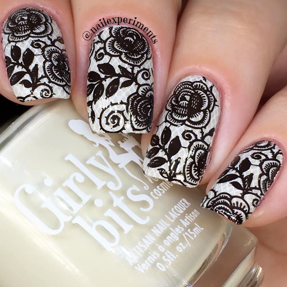 Lacy nails